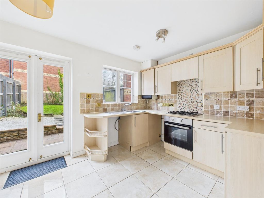 Property photo 2 of 15 Cam02295G0-Pr0384-Still007.Jpg