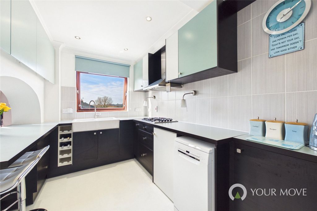 Property photo 3 of 27 Picture No. 44