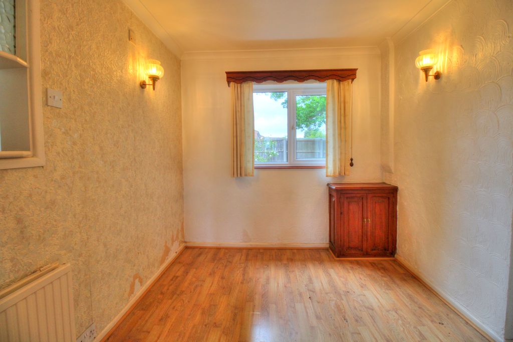 Property photo 3 of 17 Photo #3