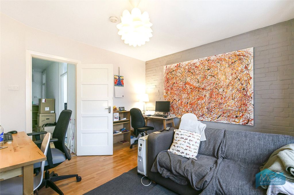 Property photo 3 of 12 Picture No. 38