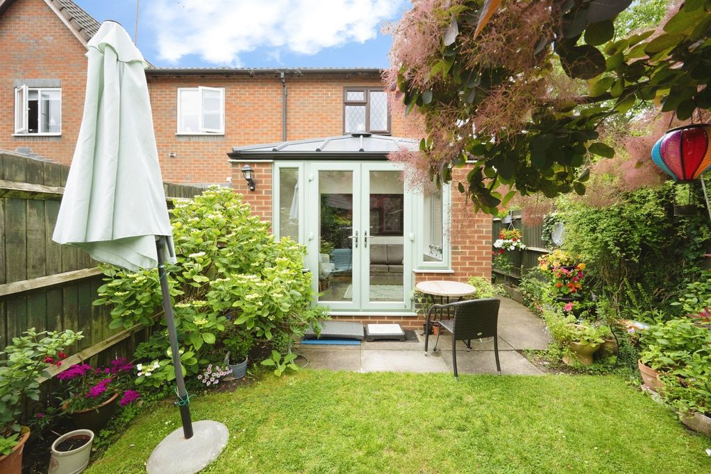 Property photo 2 of 17