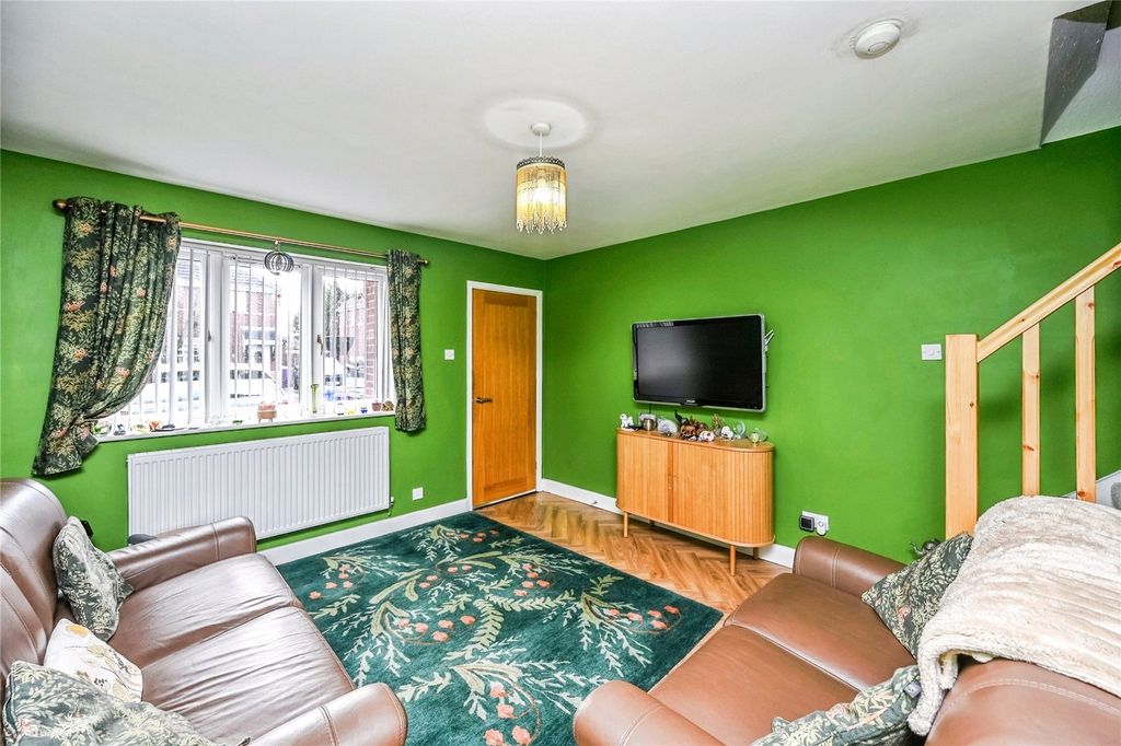 Property photo 2 of 17 Picture No. 01