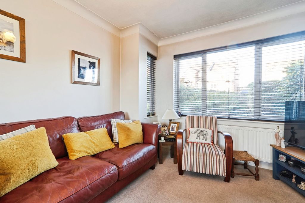 Property photo 3 of 15