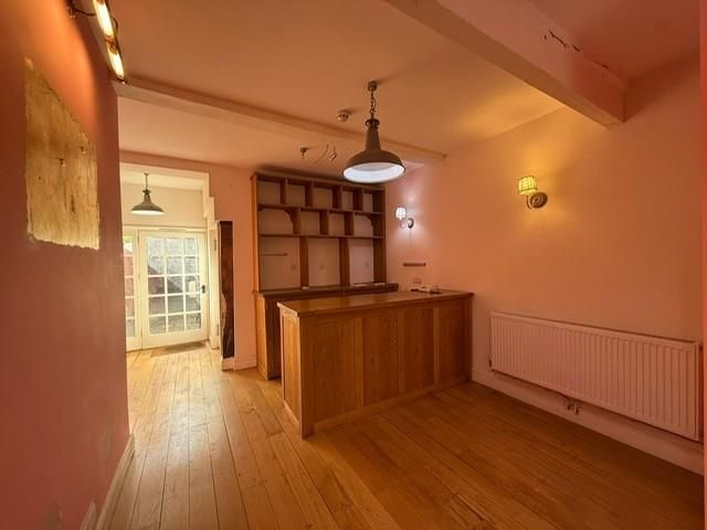 Property photo 3 of 7 Internal 2.Jpg