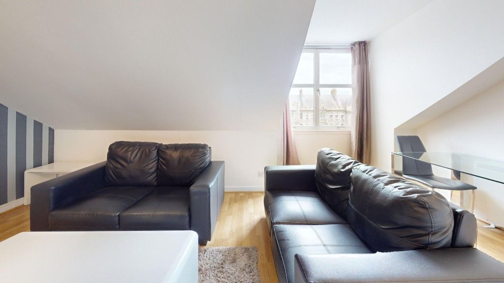 Property photo 2 of 12 Photo 2