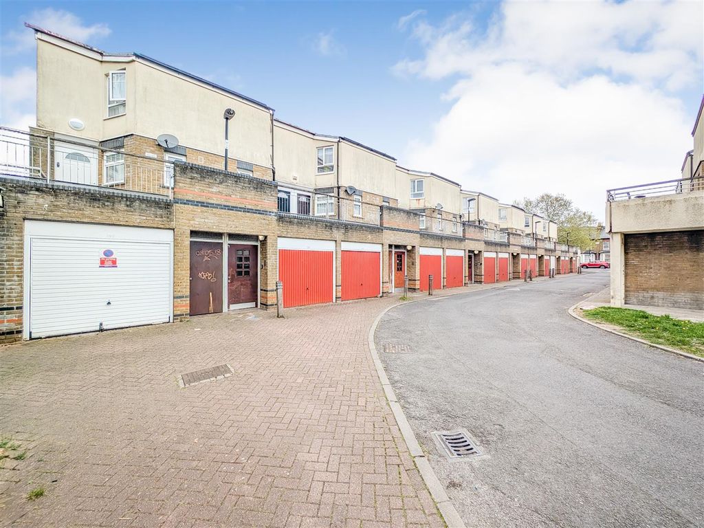 Property photo 1 of 8 18-04-2026__10-12-04_Pxl_20260417_140227661.Iaxlo.