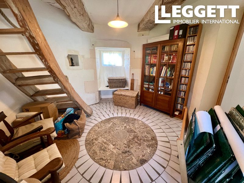 Property photo 3 of 10