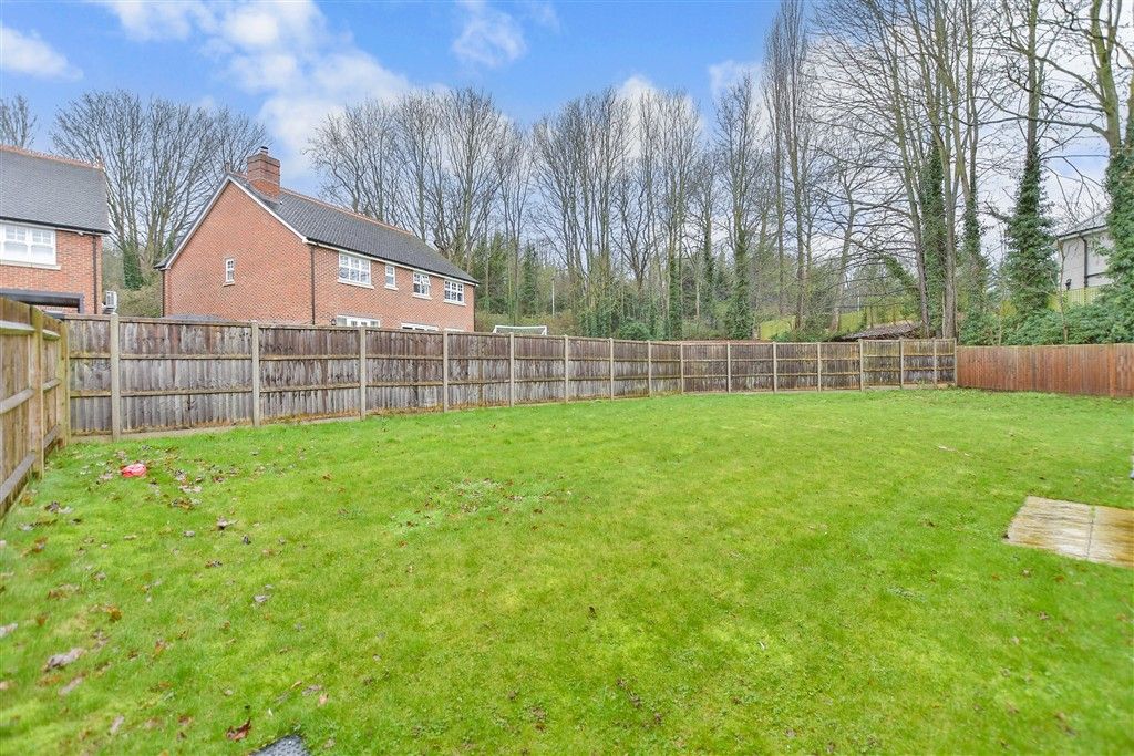 Property photo 1 of 18 Rear Garden