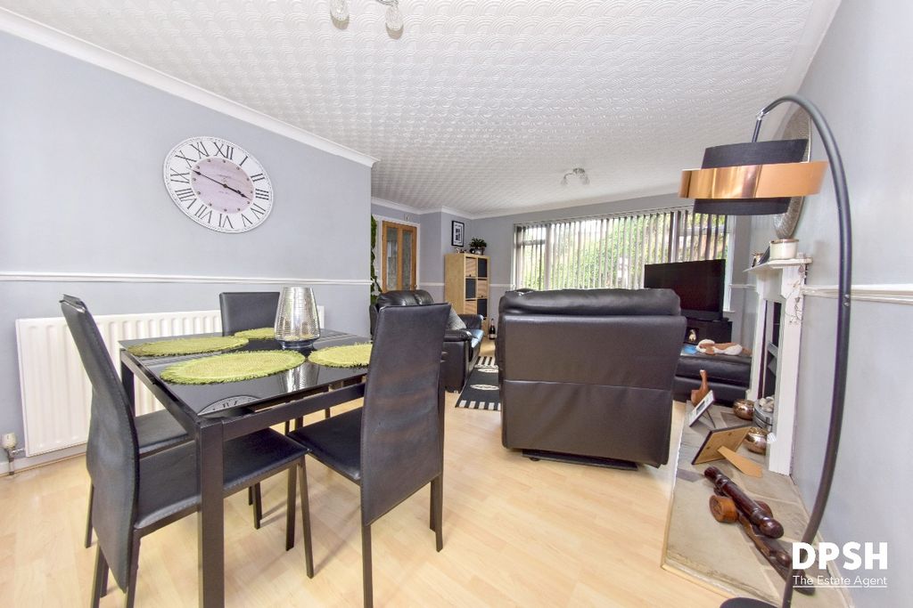 Property photo 3 of 30