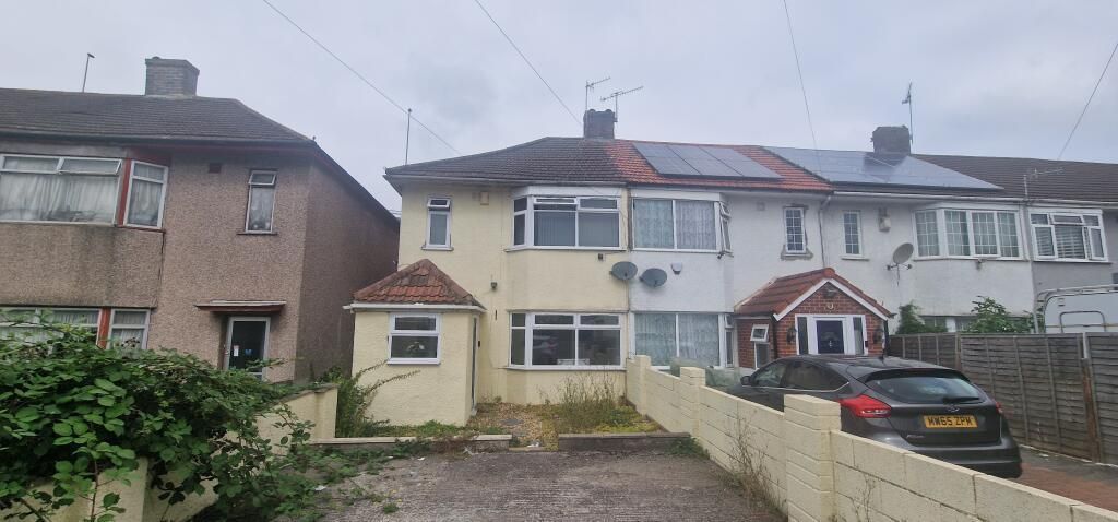 Property photo 1 of 12 House