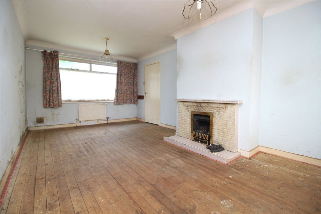 Property photo 3 of 10 Picture No. 04