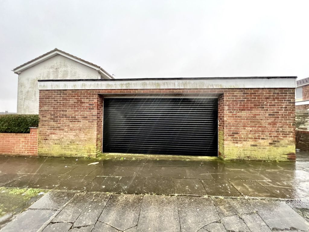 Property photo 2 of 13 Img_7216