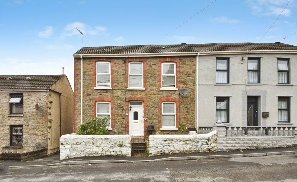 Property photo 1 of 21 Pbox-Img.Jpg