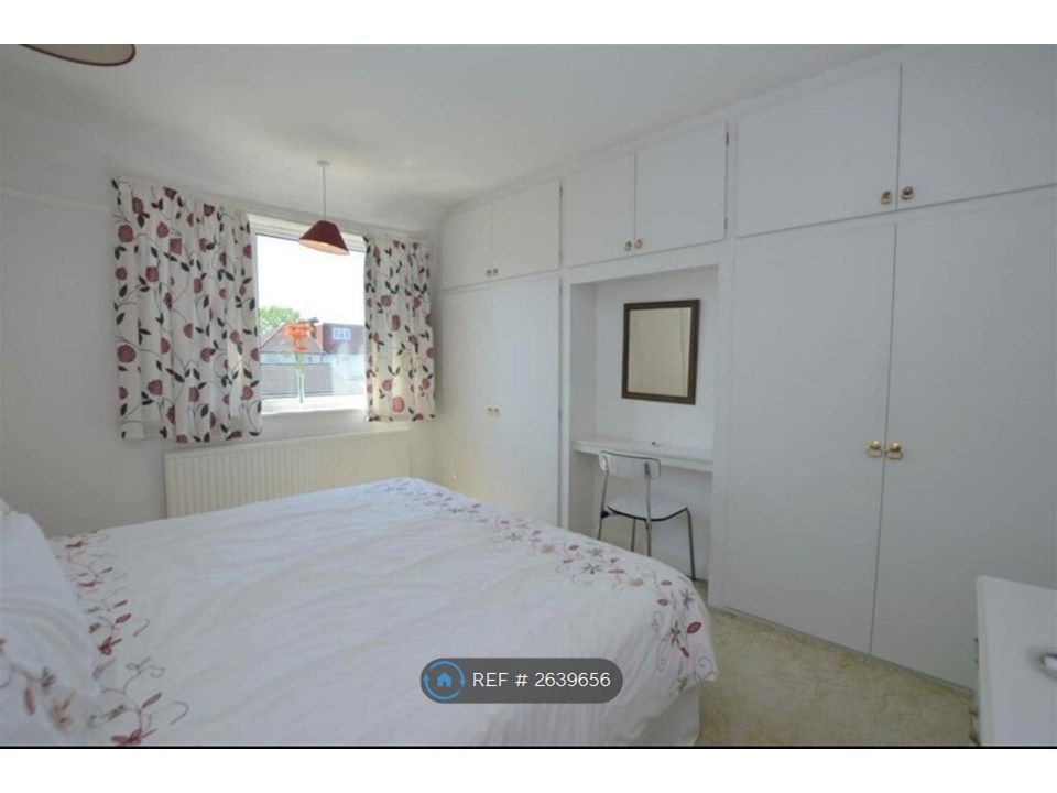 Property photo 3 of 9 Second Bedroom