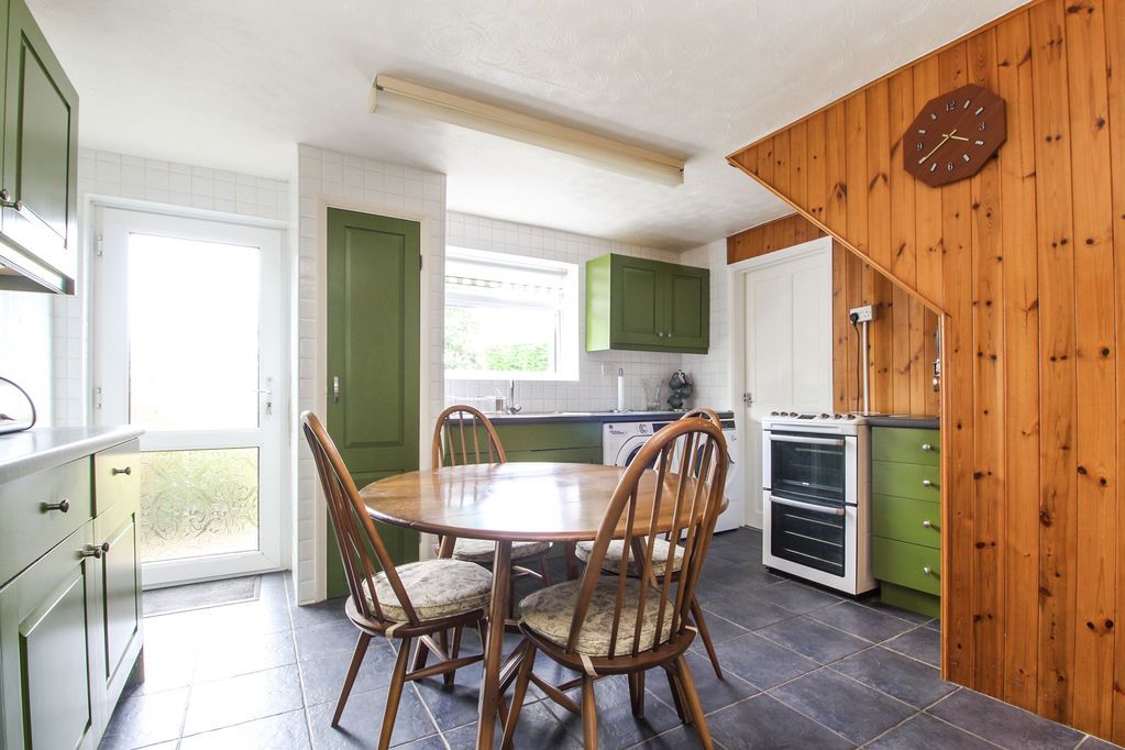 Property photo 2 of 16 Kitchen/Diner