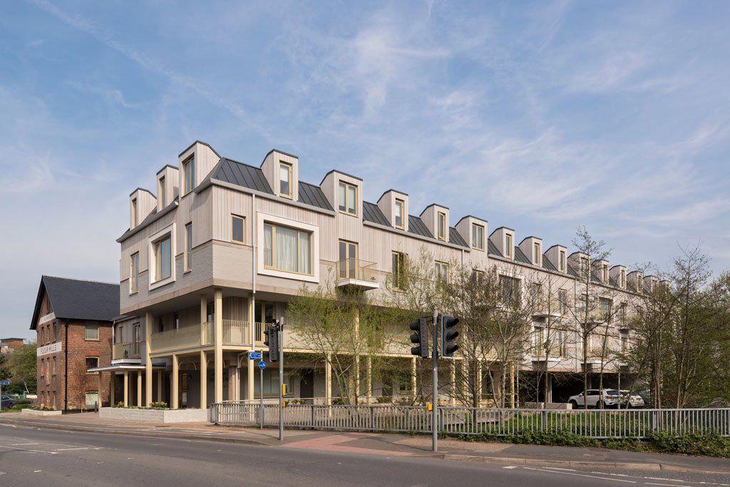 Property photo 1 of 16 Img_392417_2_Original