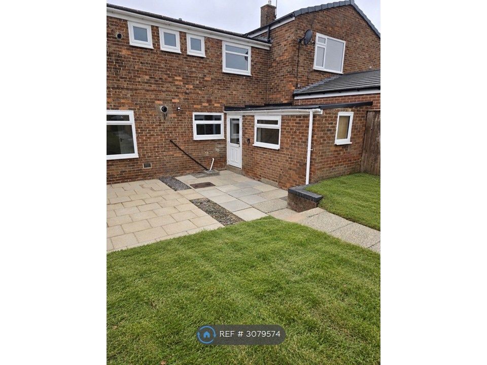 Property photo 2 of 23