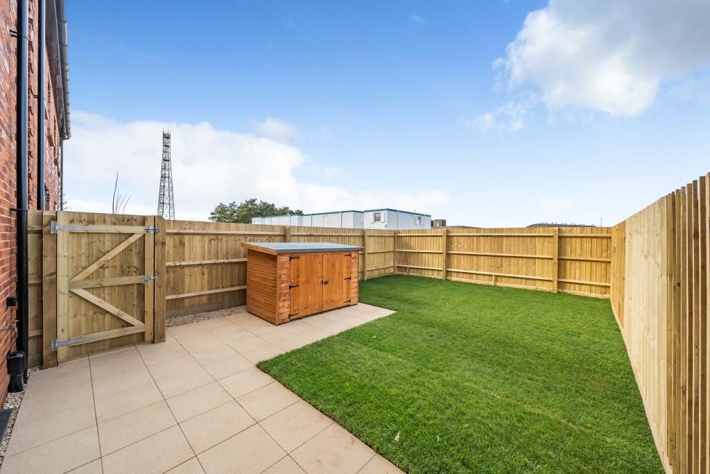 Property photo 3 of 13 Garden