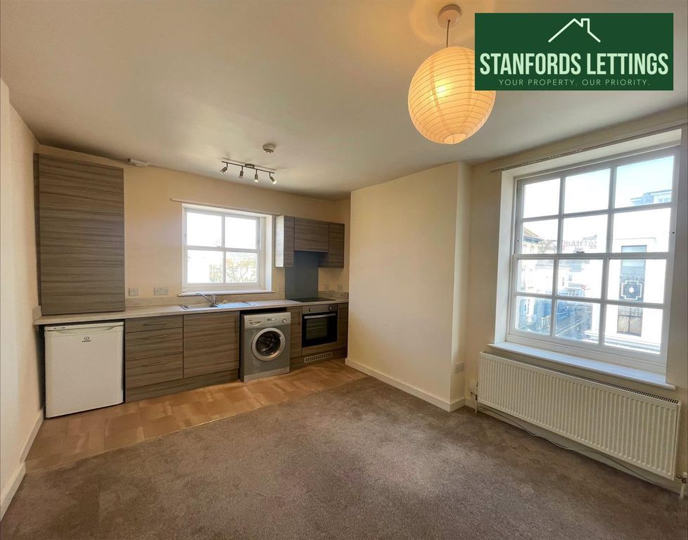 Property photo 1 of 5 Vfix44Upcu2K4Pa4_1Cp0A.Jpg