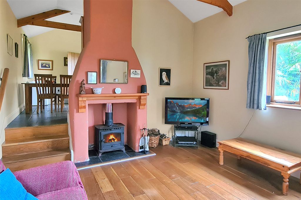 Property photo 2 of 19 Picture No. 43