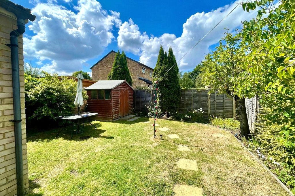 Property photo 2 of 23 Picture No. 03