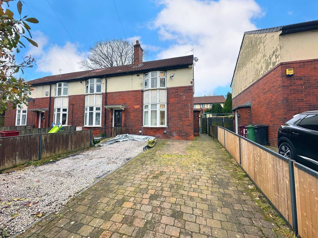 Property photo 1 of 14