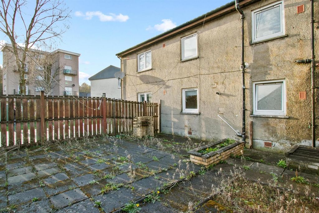 Additional image 22 of 3 bed flat for saleRussell Drive Alexandria G83