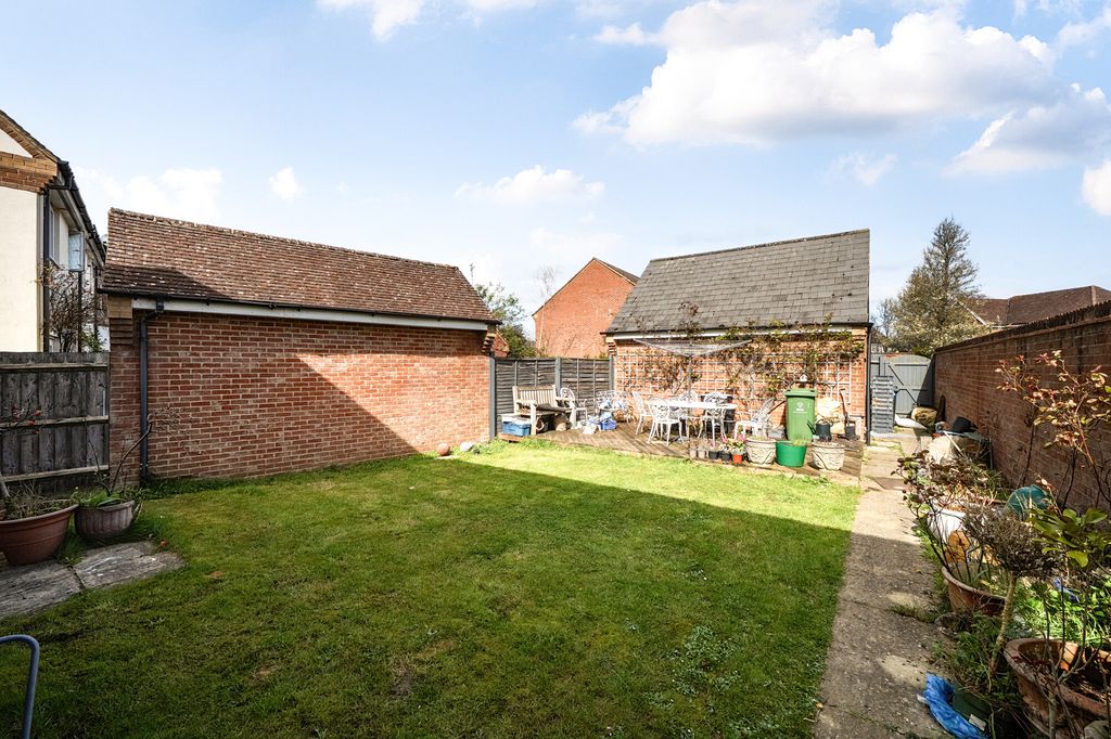 Property photo 3 of 15