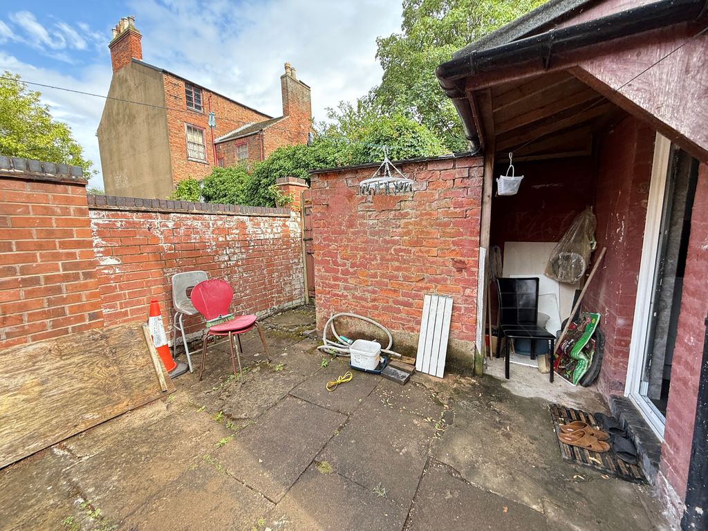 Property photo 2 of 16 Img_2354