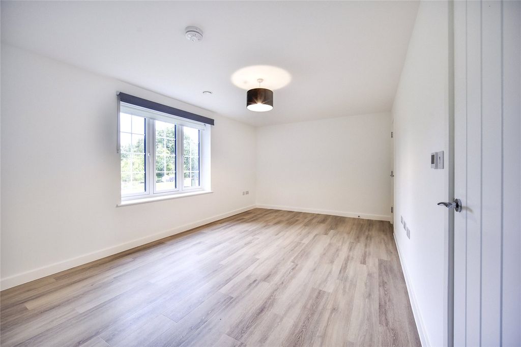 Property photo 2 of 14 Picture No. 06