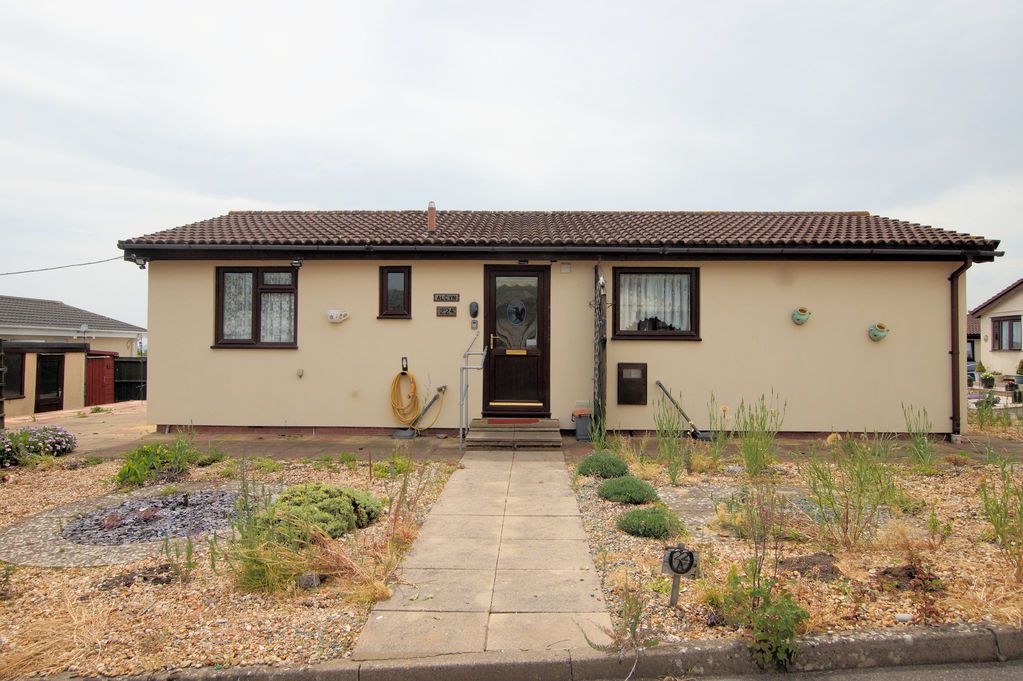 Property photo 1 of 18 Front