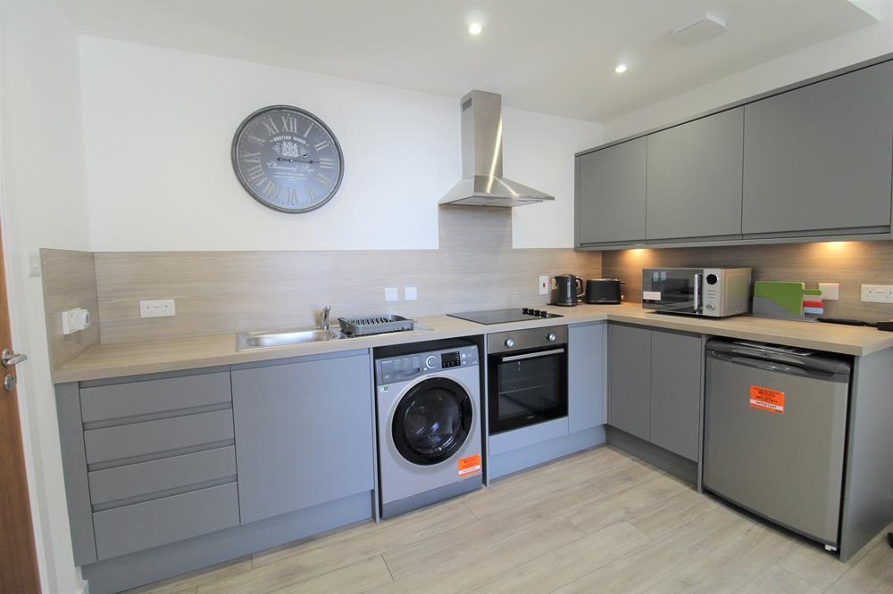 Property photo 2 of 4 Kitchen