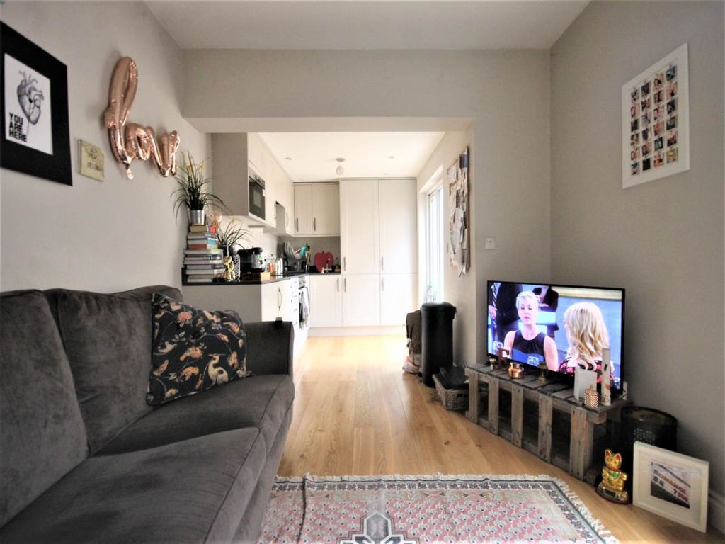 Property photo 3 of 13 Img_3554