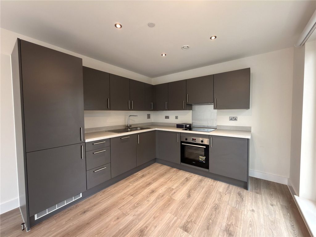 Property photo 2 of 12 Picture No. 06