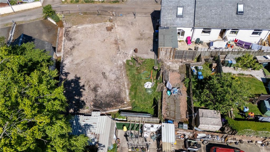 Property photo 1 of 17 Picture No. 06