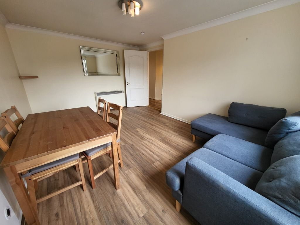 Property photo 3 of 8 Photo 3