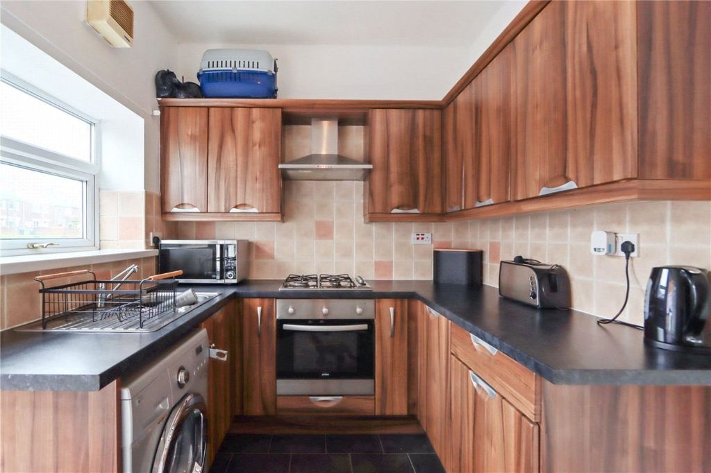 Property photo 2 of 9 Image 2