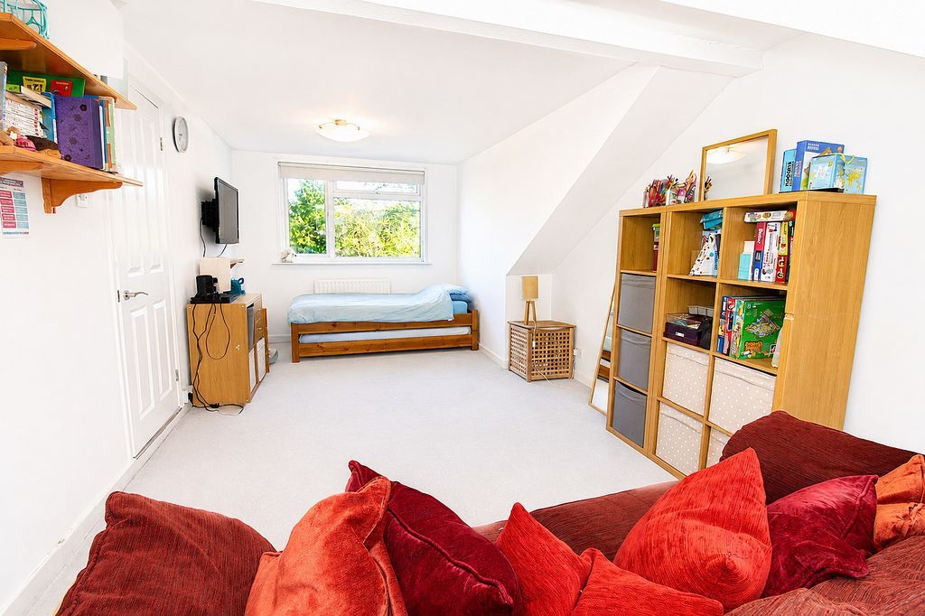 Additional image 17 of 5 bed detached house for saleCourt Hill, Chipstead, Coulsdon CR5