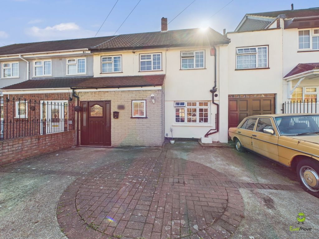 Property photo 1 of 15 Cam03779G0-Pr0297-Still002