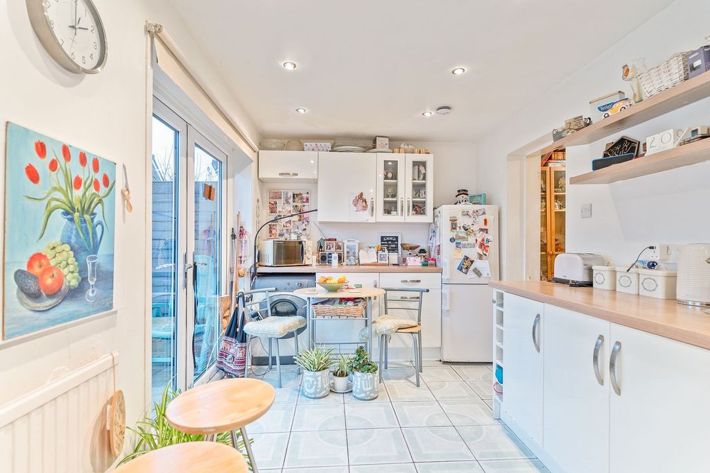 Additional image 6 of 3 bed semi-detached house for saleMill Street, Caerleon NP18