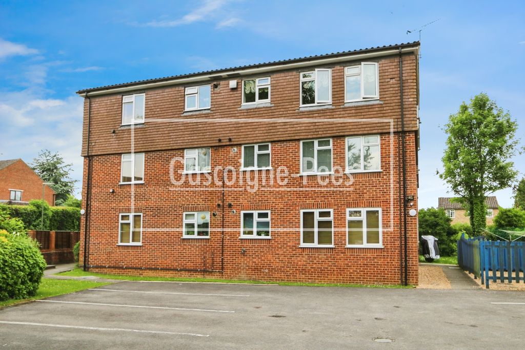 Property photo 1 of 7