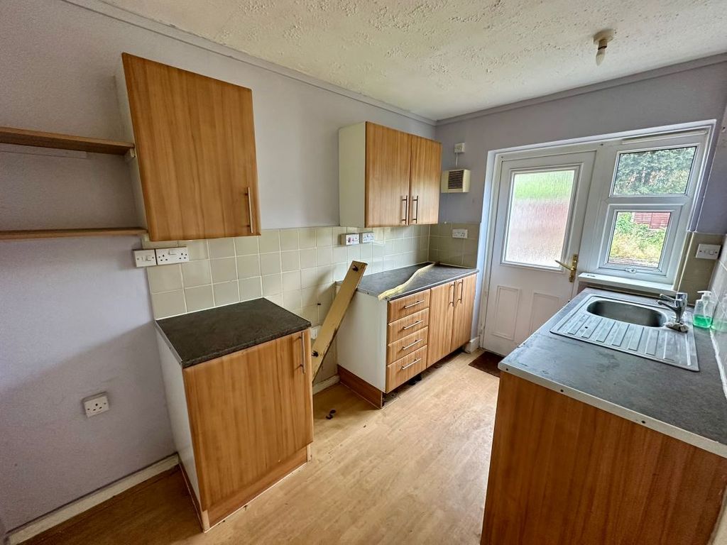 Property photo 3 of 10 Image 3