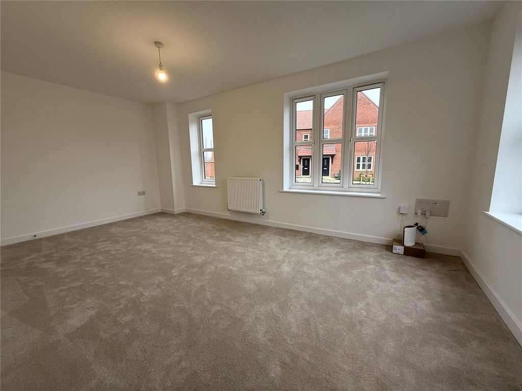 Property photo 2 of 10 Picture No. 02