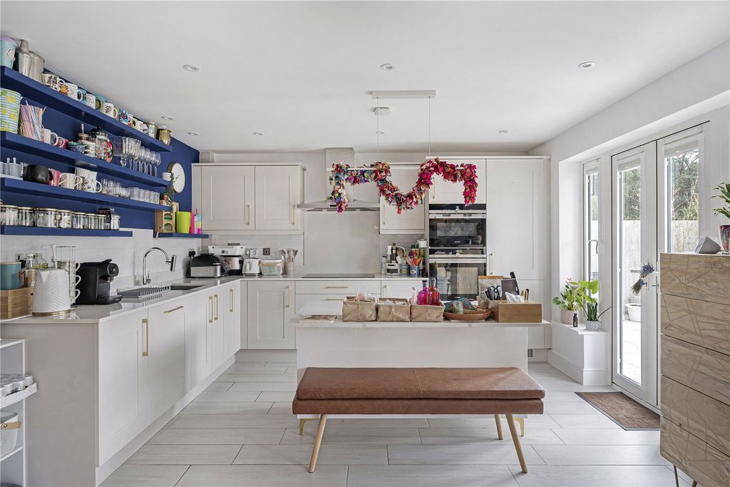 Property photo 2 of 20 Picture No. 07