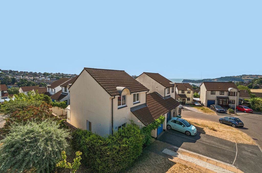 Property photo 1 of 26 1488352-1-6A56067...