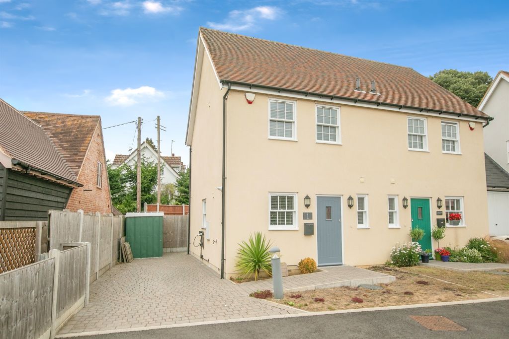 Property photo 1 of 13