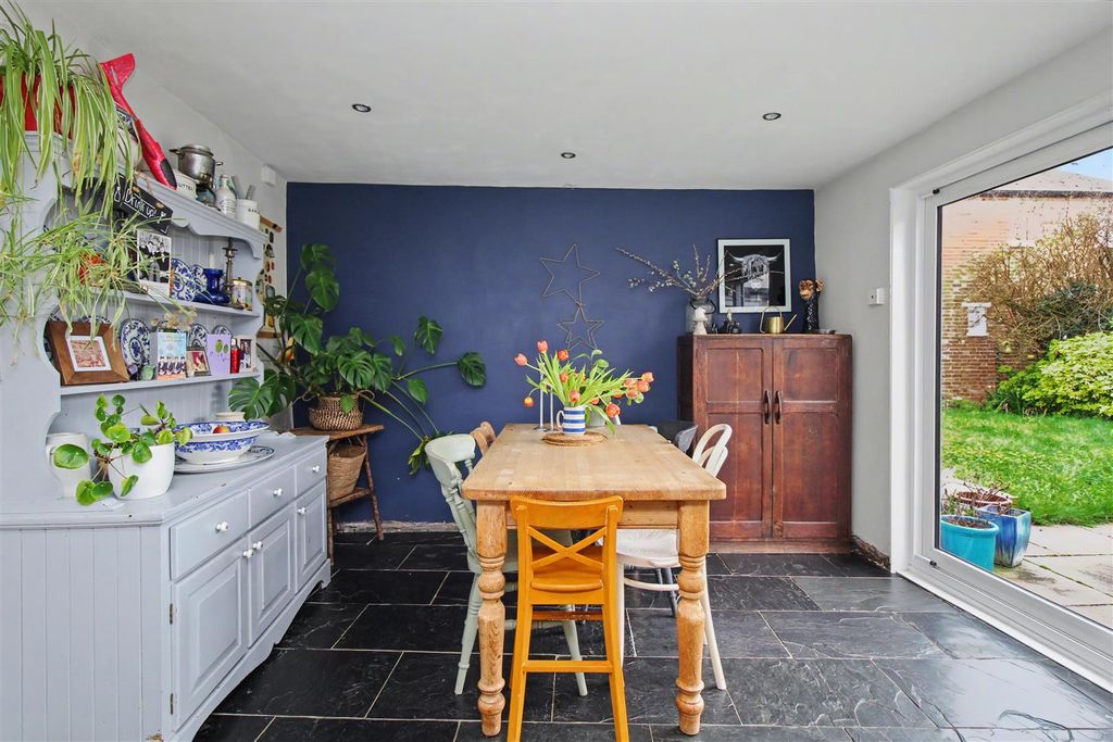 Property photo 3 of 32 Img_4661.Jpg