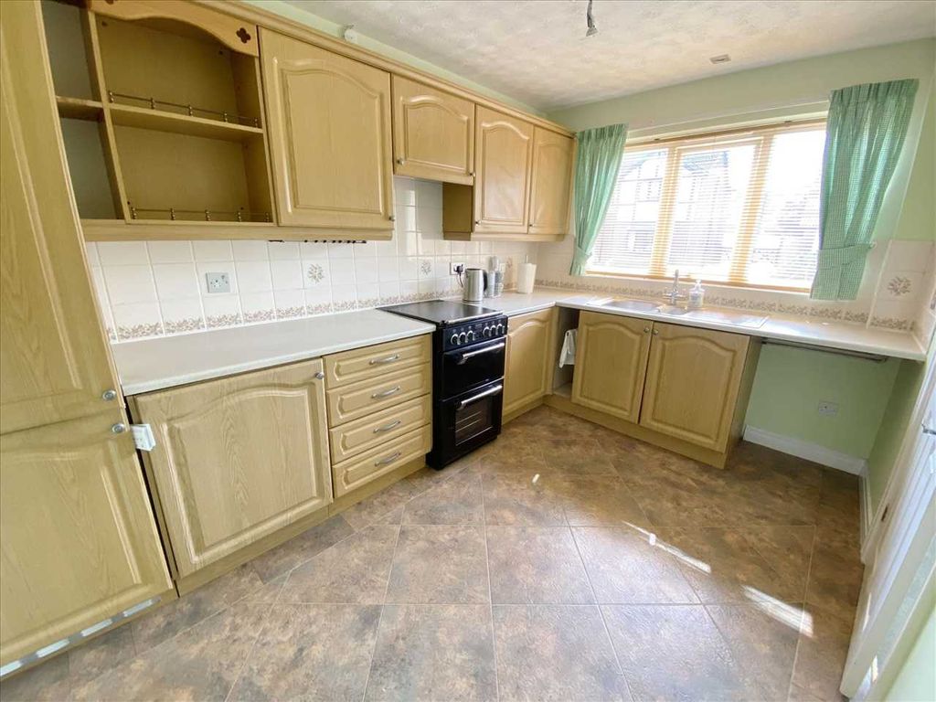 Property photo 3 of 13 Dining Kitchen: