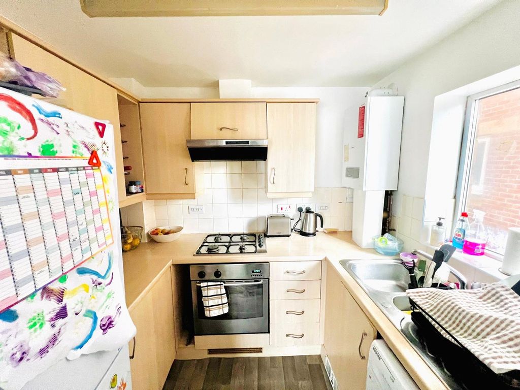 Property photo 2 of 8 Picture No. 04