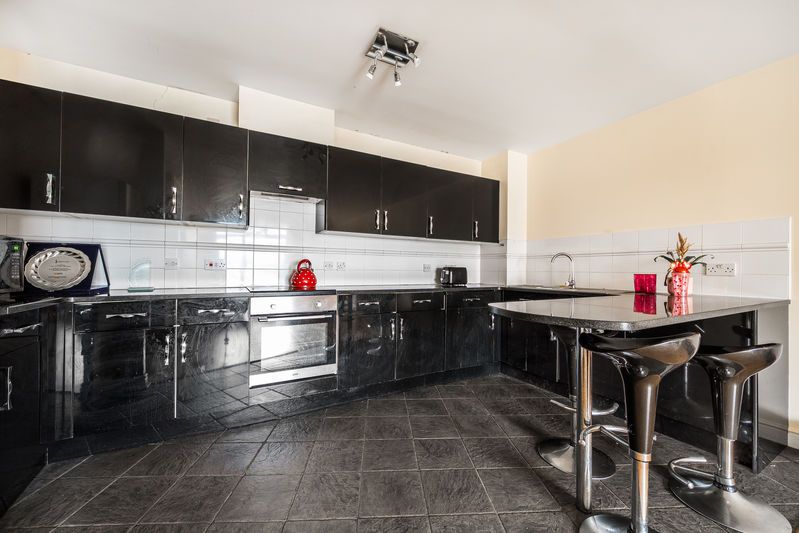 Property photo 3 of 20 Photo 16